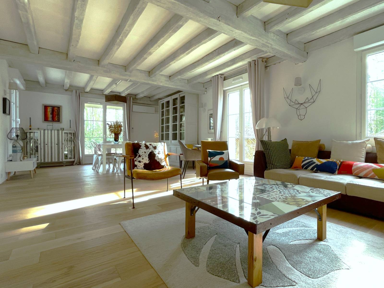 CESTAS, propriété de 190m² avec 5 chambres dans un environnement exceptionnel