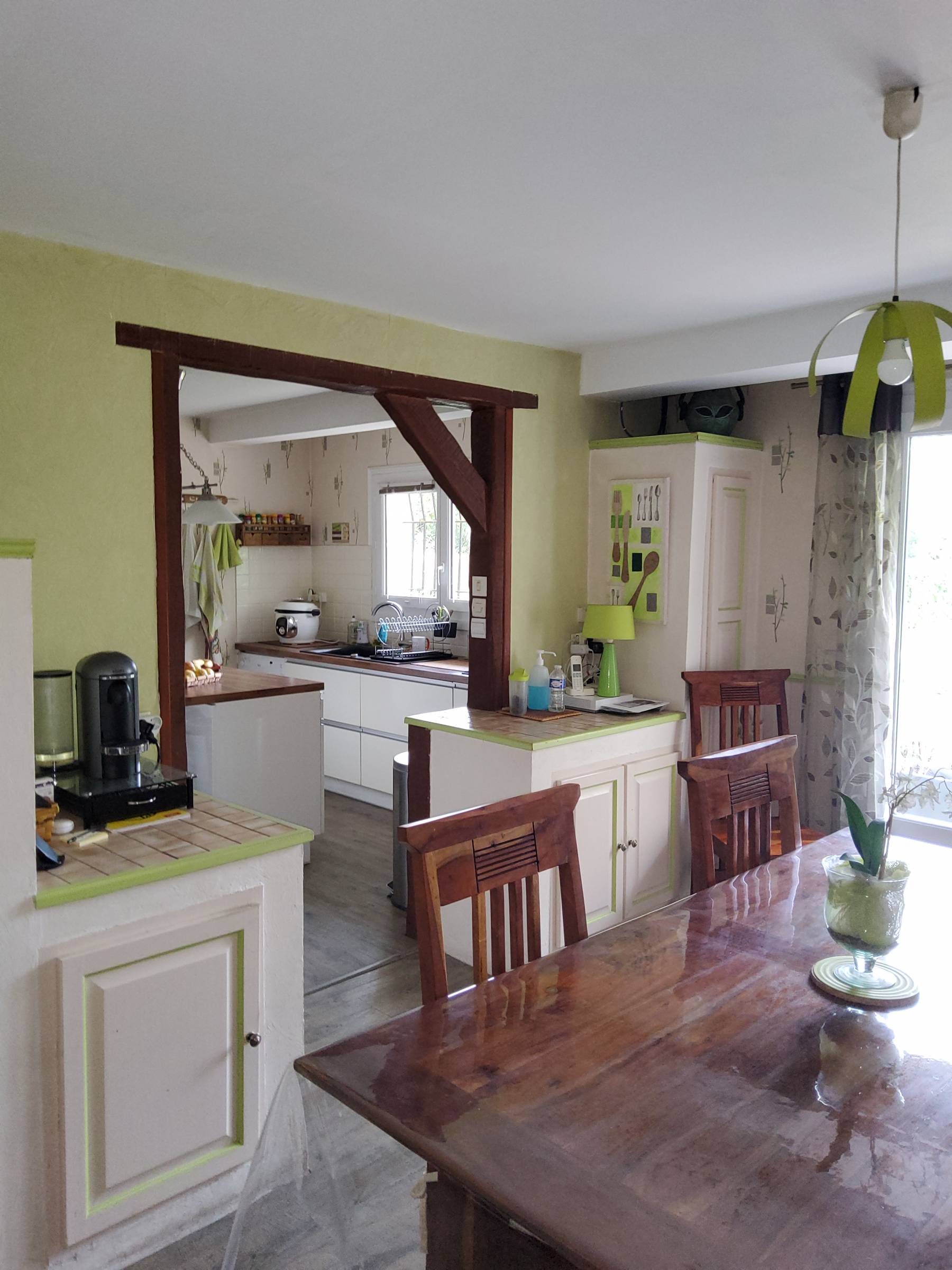 CESTAS Bourg, maison familiale de 124m², 4 chambres, garage, parcelle de 755m² avec piscine