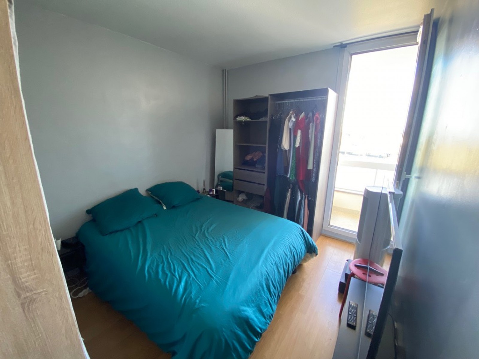 GRADIGNAN, appartement T2, 44.89m² avec balcon et parking