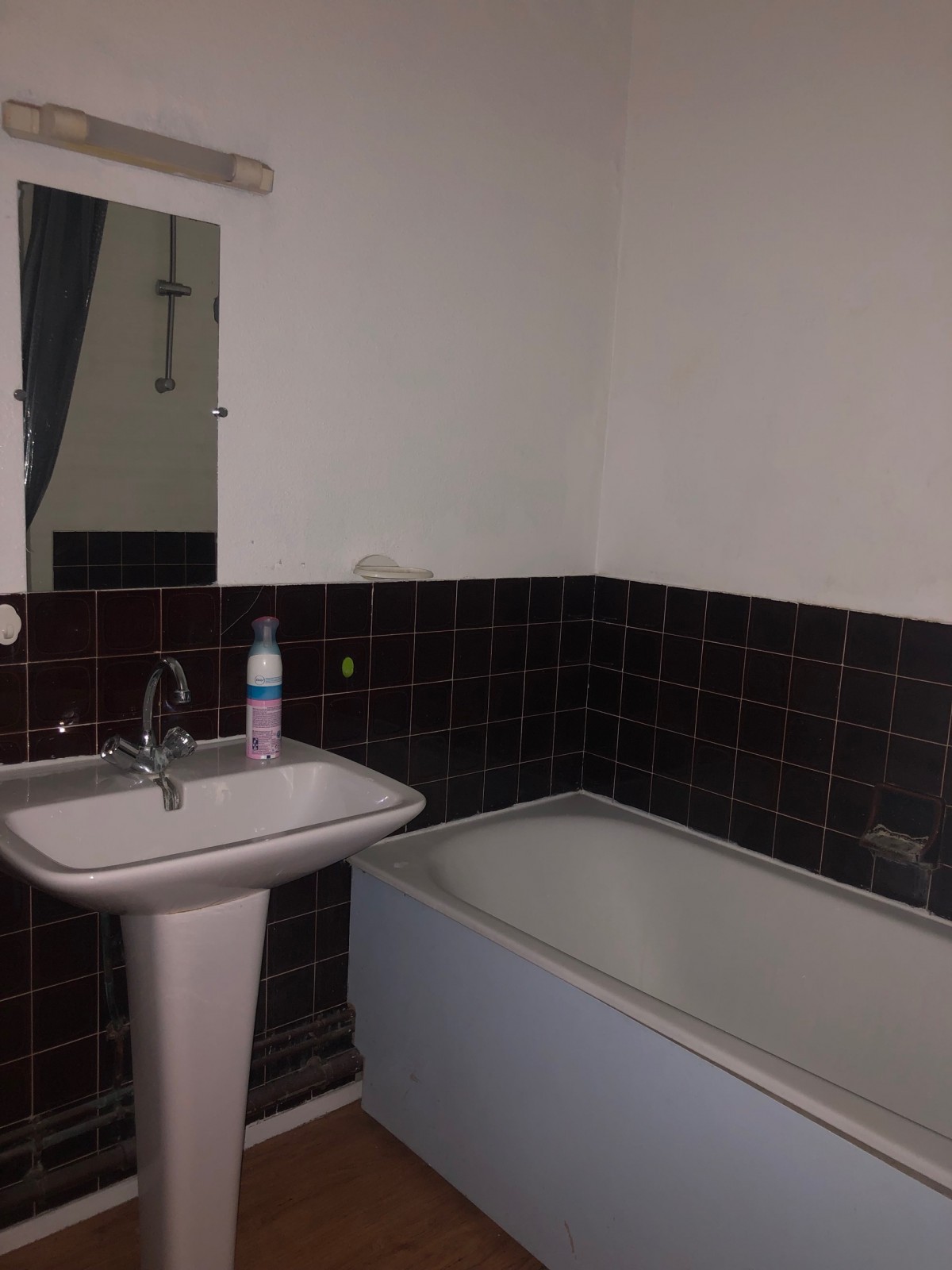 GRADIGNAN, appartement T2 de 44.73m² avec balcon, parking