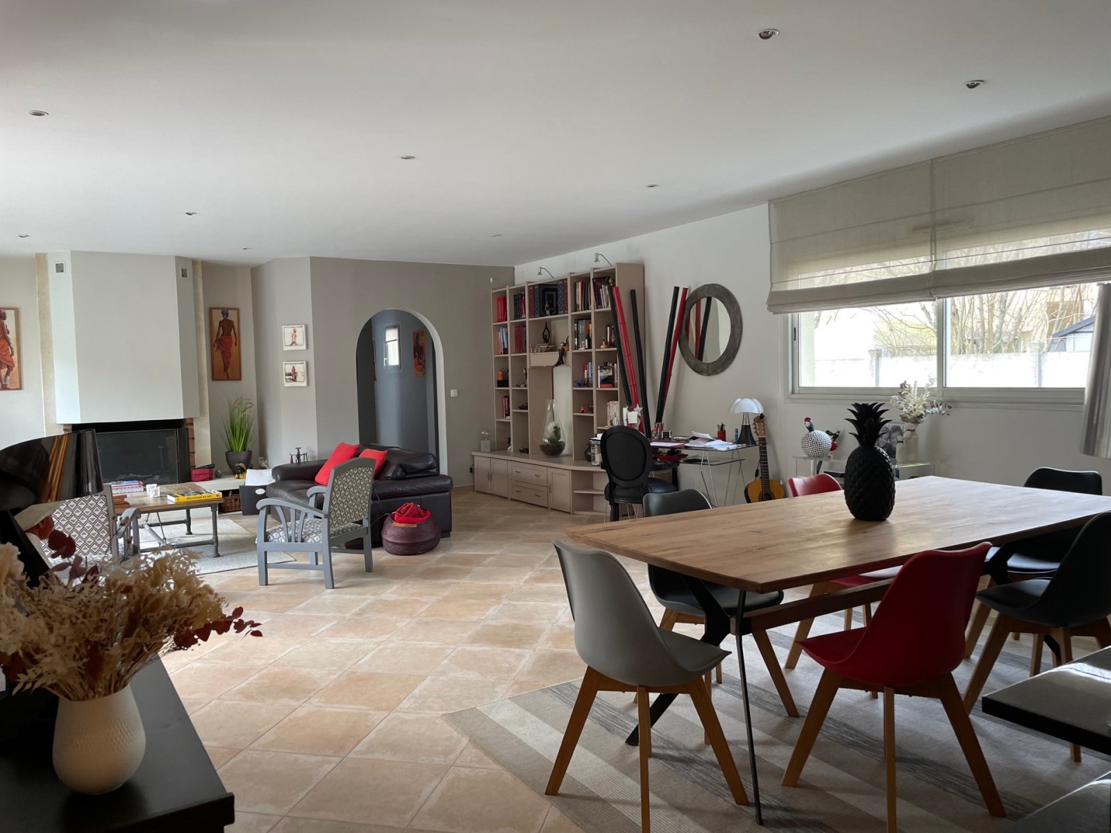 PESSAC, maison traditionnelle de plain pied, 165m², 3 chambres sur 1169m²