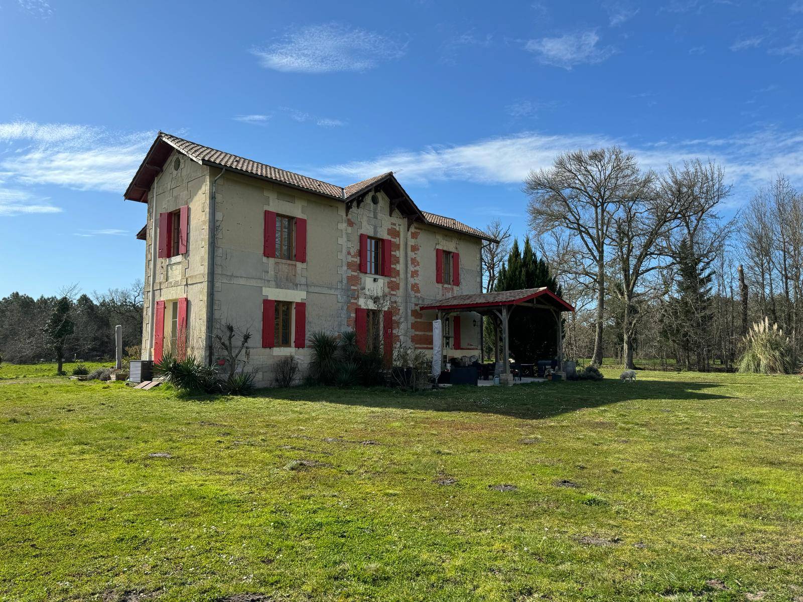 RARE MAISON 250M² PROCHE BORDEAUX ET AEROPORT