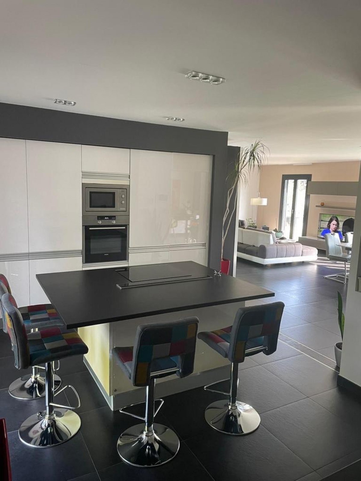 CESTAS maison de plain pied de 154m²  sur 1233m² avec piscine et garage