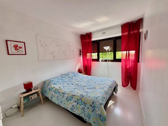 PESSAC appartement T3, 2 chambres avec parking