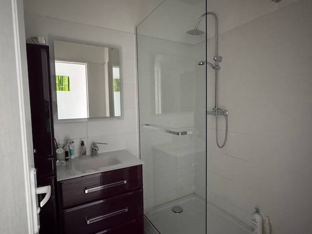 PESSAC appartement T3, 2 chambres avec parking