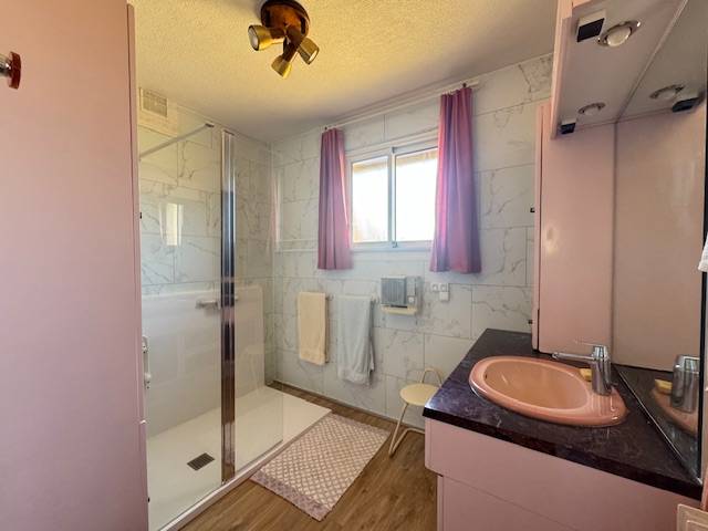 CESTAS, maison individuelle de plain-pied de 109m² avec 3 chambres + bureau, jardin et garage