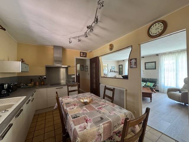 MAISON 3 CHAMBRES SUR CESTAS