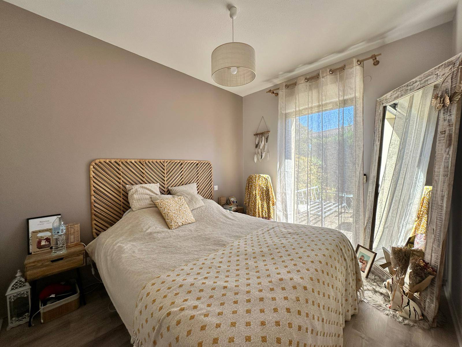 GRADIGNAN limite PESSAC appartement T3, 2 chambres en RDC avec jardin