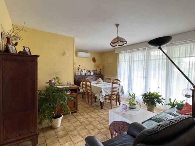 Cestas Gazinet, maison de plain pied, 3 chambres avec jardin et garage de 35m²