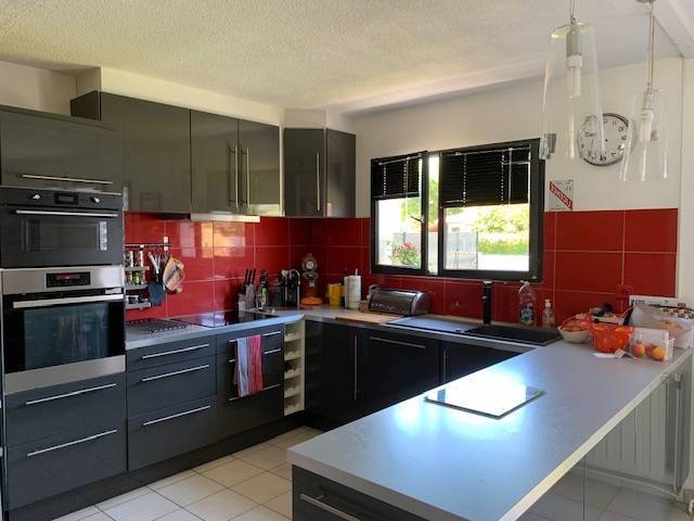 Maison à vendre Cestas Gazinet, 5 chambes + 1 bureau