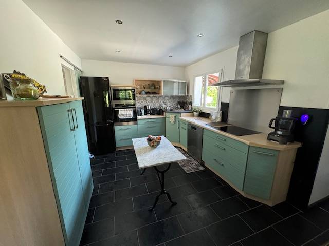 A VENDRE MAISON FAMILIALE CESTAS AU CALME