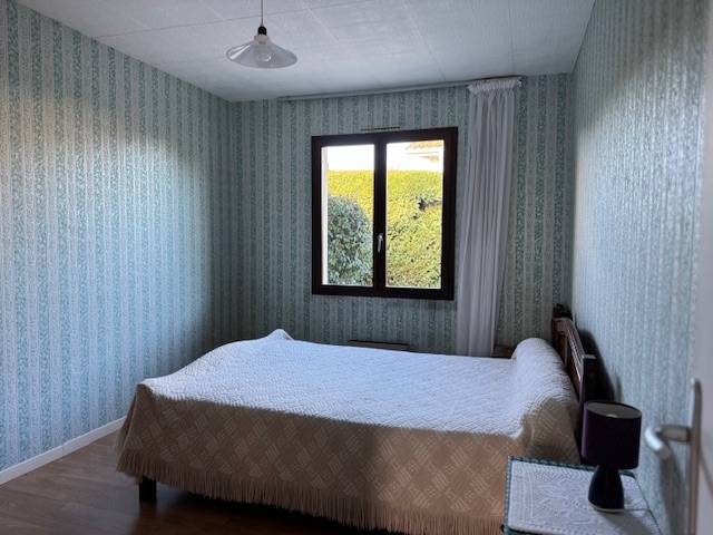 A VENDRE CESTAS MAISON INDIVIDUELLE 3 CHAMBRES GARAGE