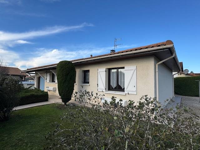 A VENDRE CESTAS MAISON INDIVIDUELLE 3 CHAMBRES GARAGE