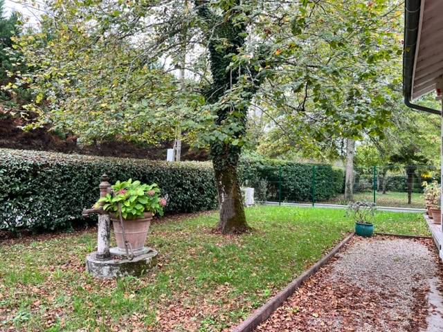 GRADIGNAN, maison plain-pied 97m², 2 chambres et parcelle de 478m²