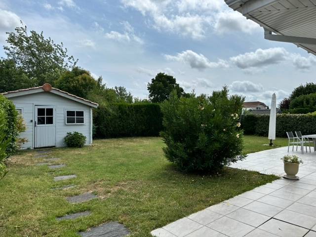 CESTAS GAZINET, maison de plain-pied de 122m², 4 chambres et parcelle de 760m²