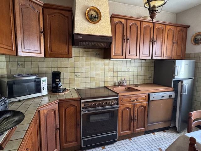 LEOGNAN, maison individuelle de plain-pied  3 chambres sur 1241m²