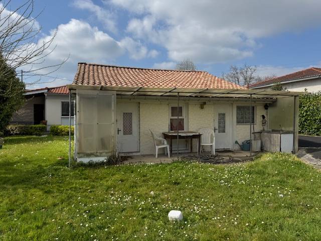 LEOGNAN, maison individuelle de plain-pied  3 chambres sur 1241m²