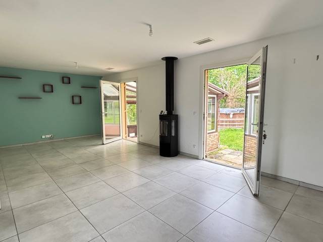 Cestas réjouit maison plain pied, 3 chambres avec 737m² de jardin et garage