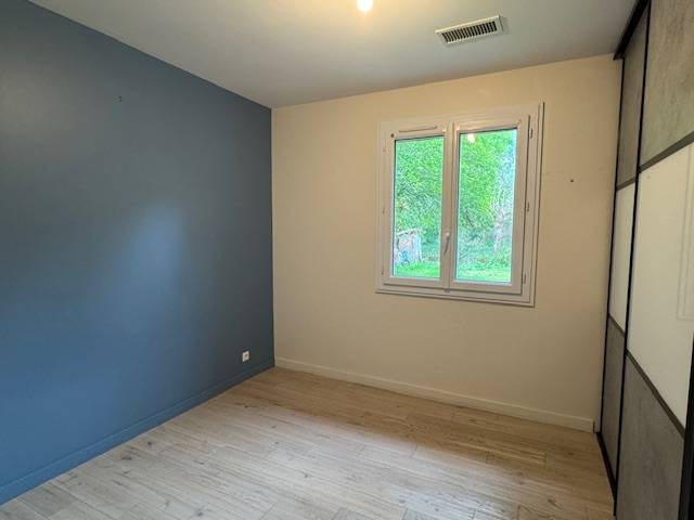 Cestas réjouit maison plain pied, 3 chambres avec 737m² de jardin et garage