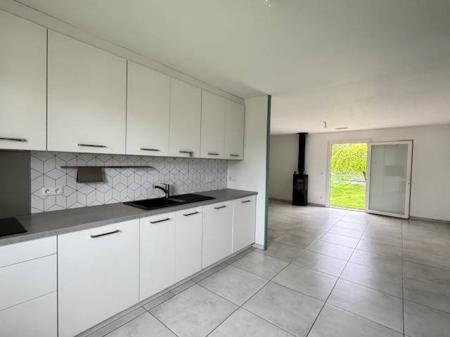 Cestas réjouit maison plain pied, 3 chambres avec 737m² de jardin et garage