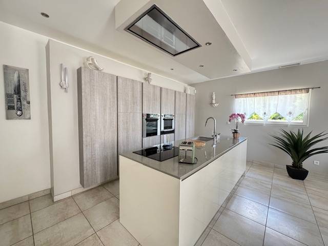 Maison de plain peid avec 3chambre et piscine sur cestas gazinet