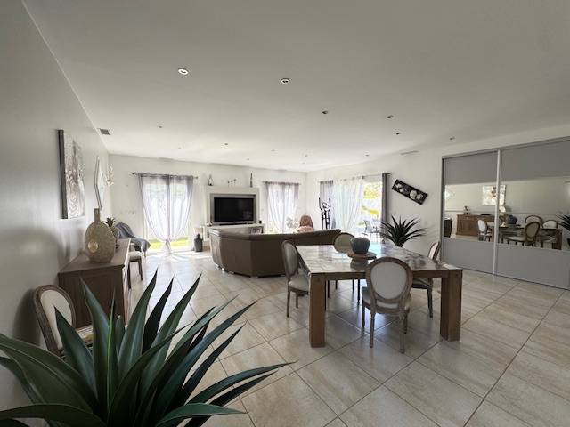 Maison de plain peid avec 3chambre et piscine sur cestas gazinet