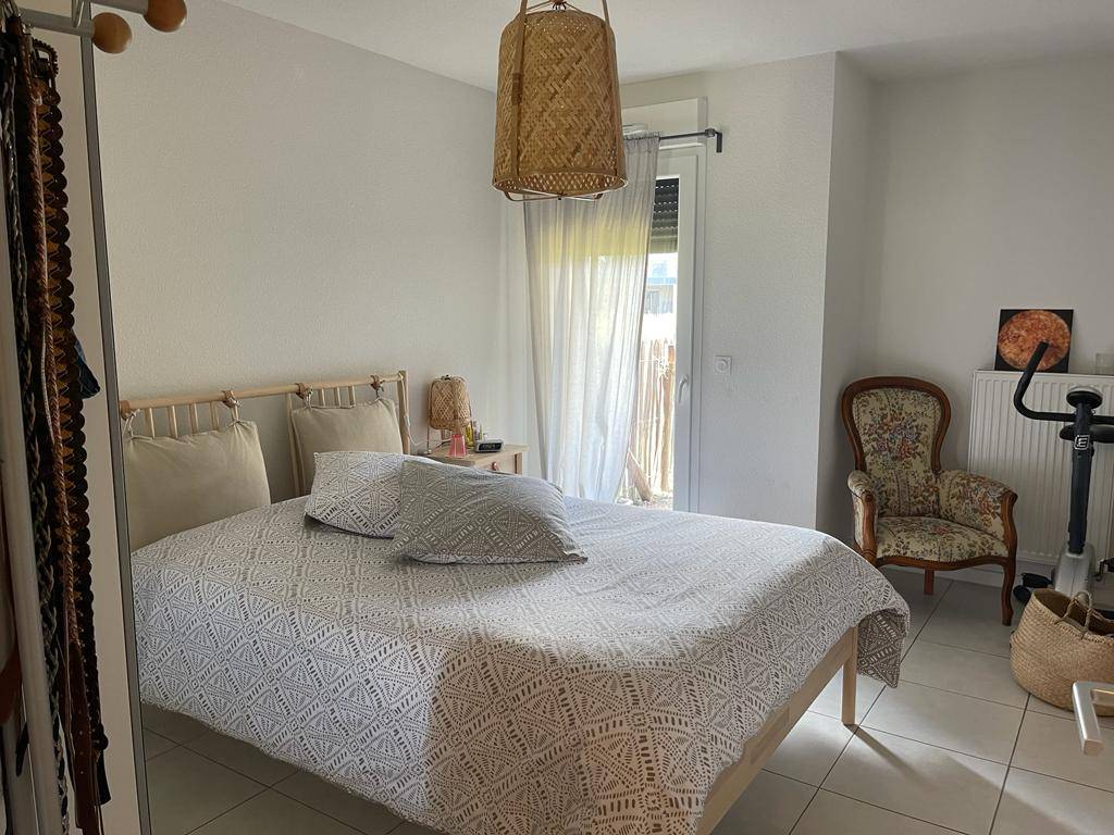 CANEJAN, appartement T3 de 65m², en rez de jardin, 2 places de parking