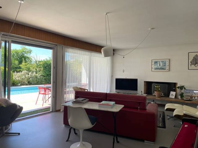 GRADIGNAN, villa de 183m² à l'abri des regards, 5 chambres, double garage, piscine