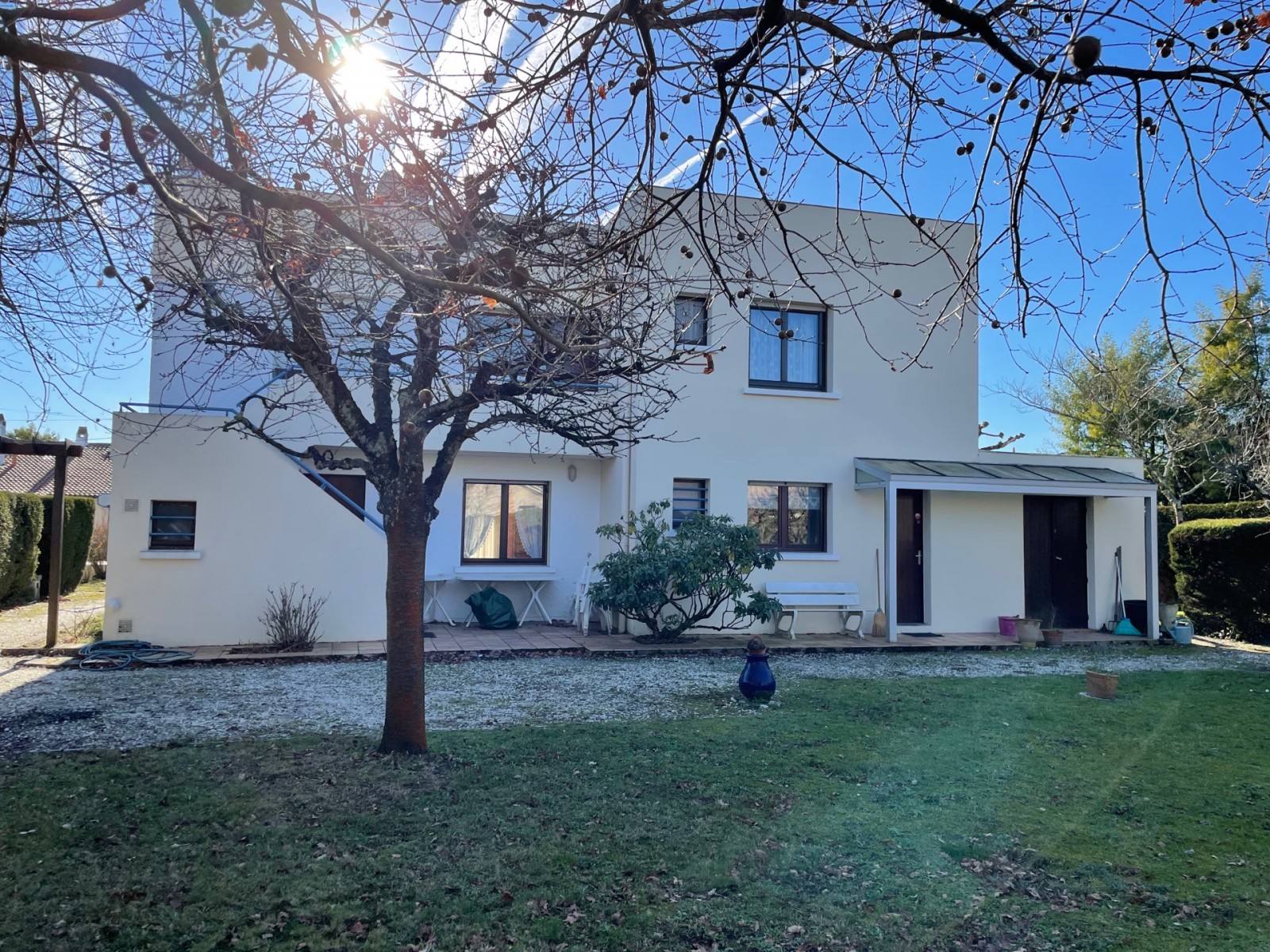 CESTAS Gazinet, maison d'architecte d'environ 142m², garage et parcelle de 1016m²