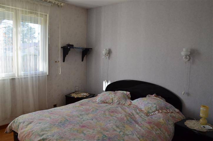 MARCHEPRIME : maison plain-pied 133m², 4 chambres, 2 points d'eau sur parcelle de 785m²