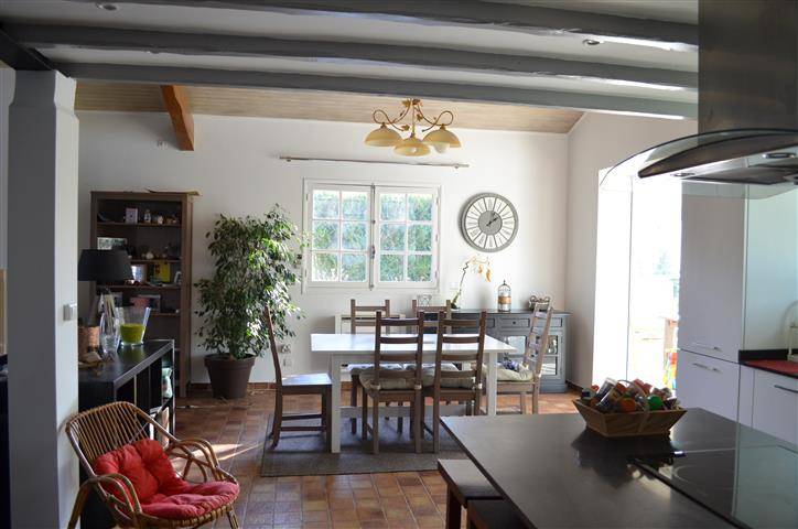 maison a vendre T6 dans quartier recherché cestas