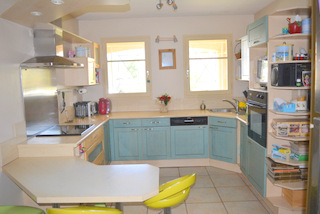 Maison 143m², 3 chambres sur 1037m² avec piscine LEOGNAN