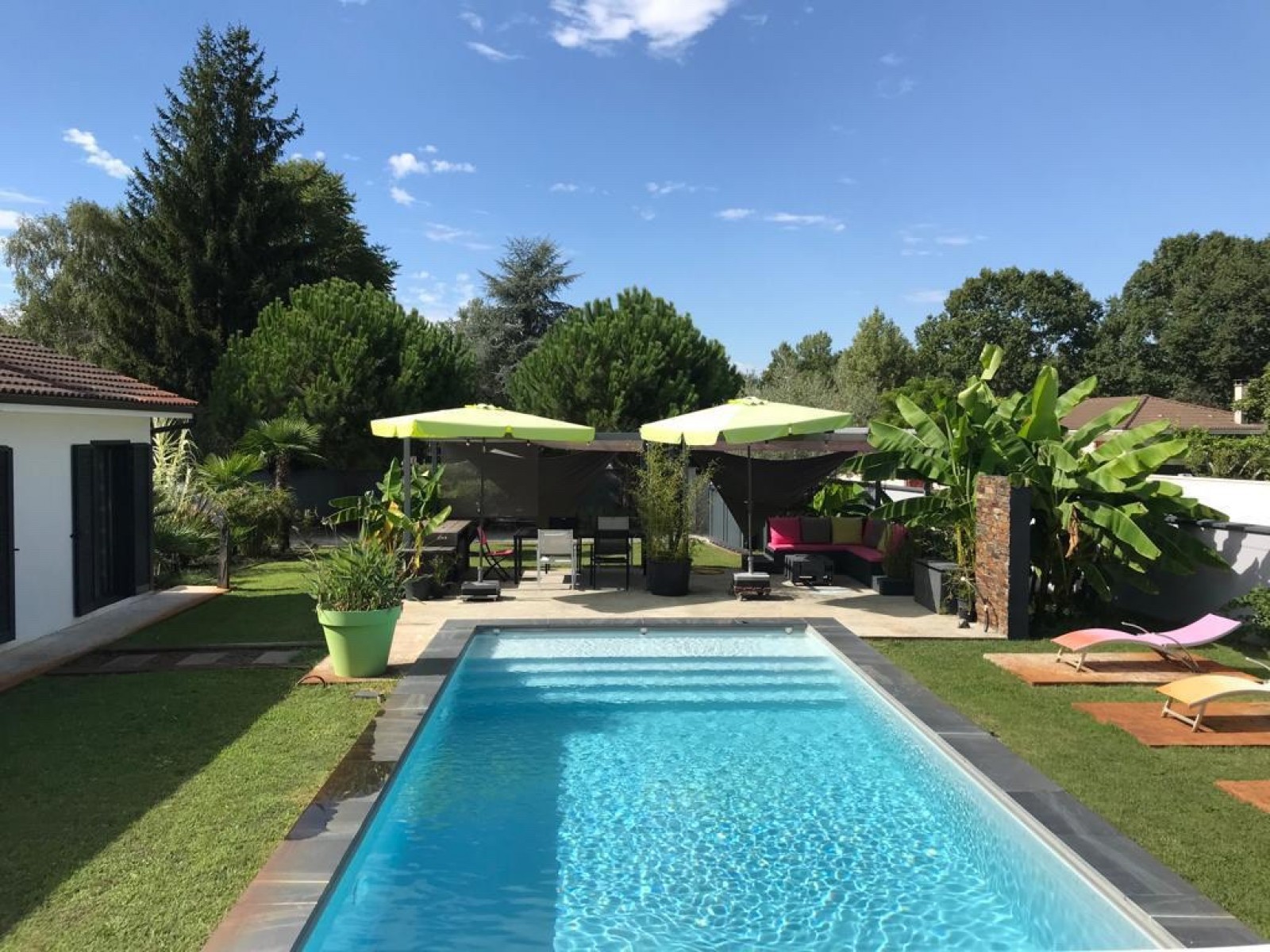 CESTAS maison de plain pied de 154m²  sur 1233m² avec piscine et garage