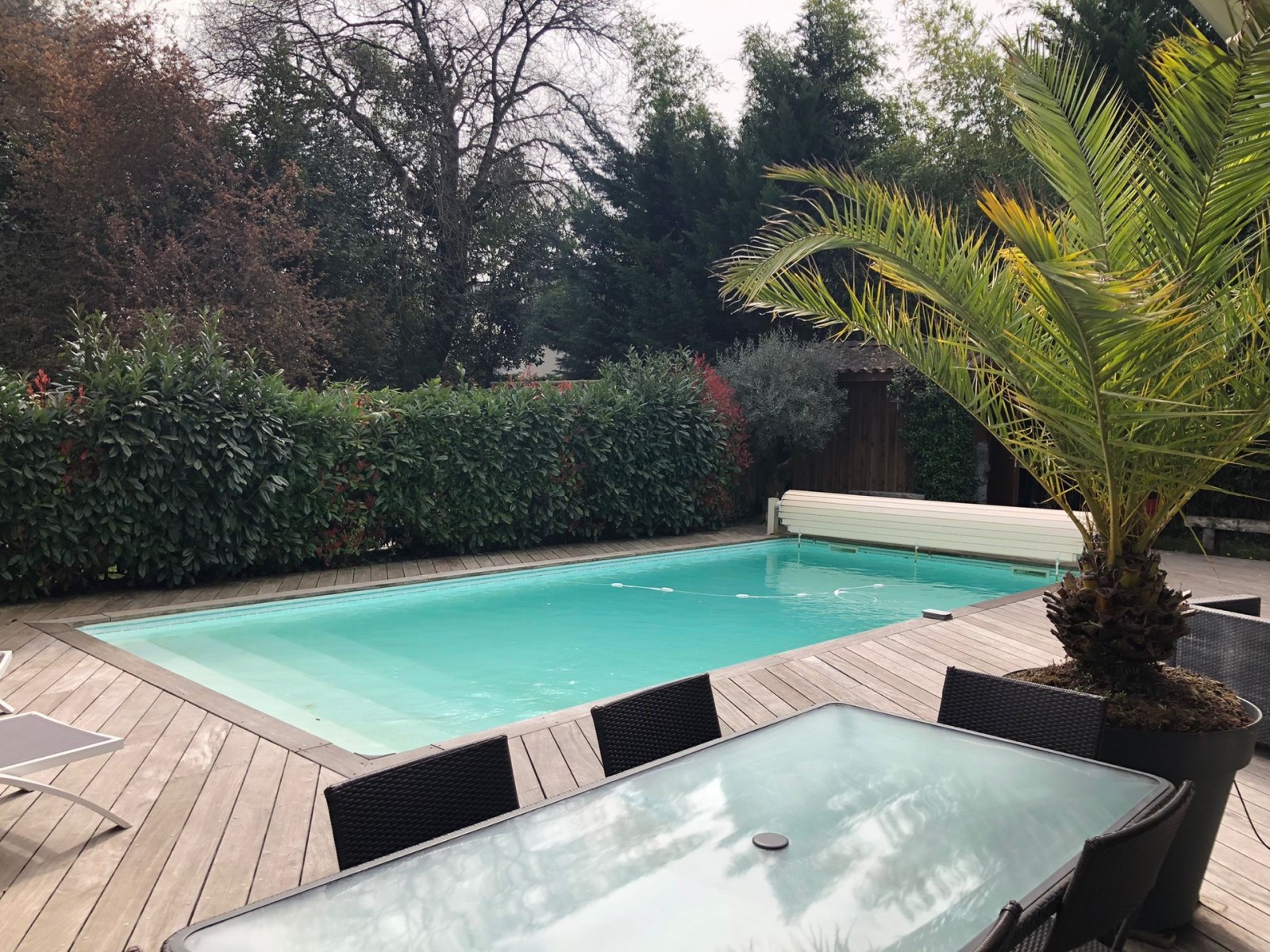 PESSAC, maison traditionnelle de plain pied, 165m², 3 chambres sur 1169m²