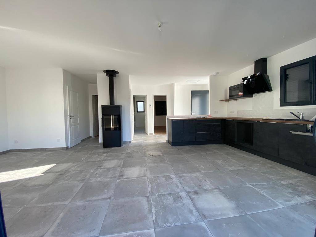 LE BARP, maison neuve de 91m², 3 chambres et parcelle de 393m²