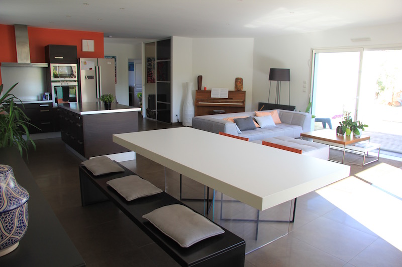 Contemporaine 140m², 4 chambres sur 701M² avec piscine sur CESTAS GAZINET