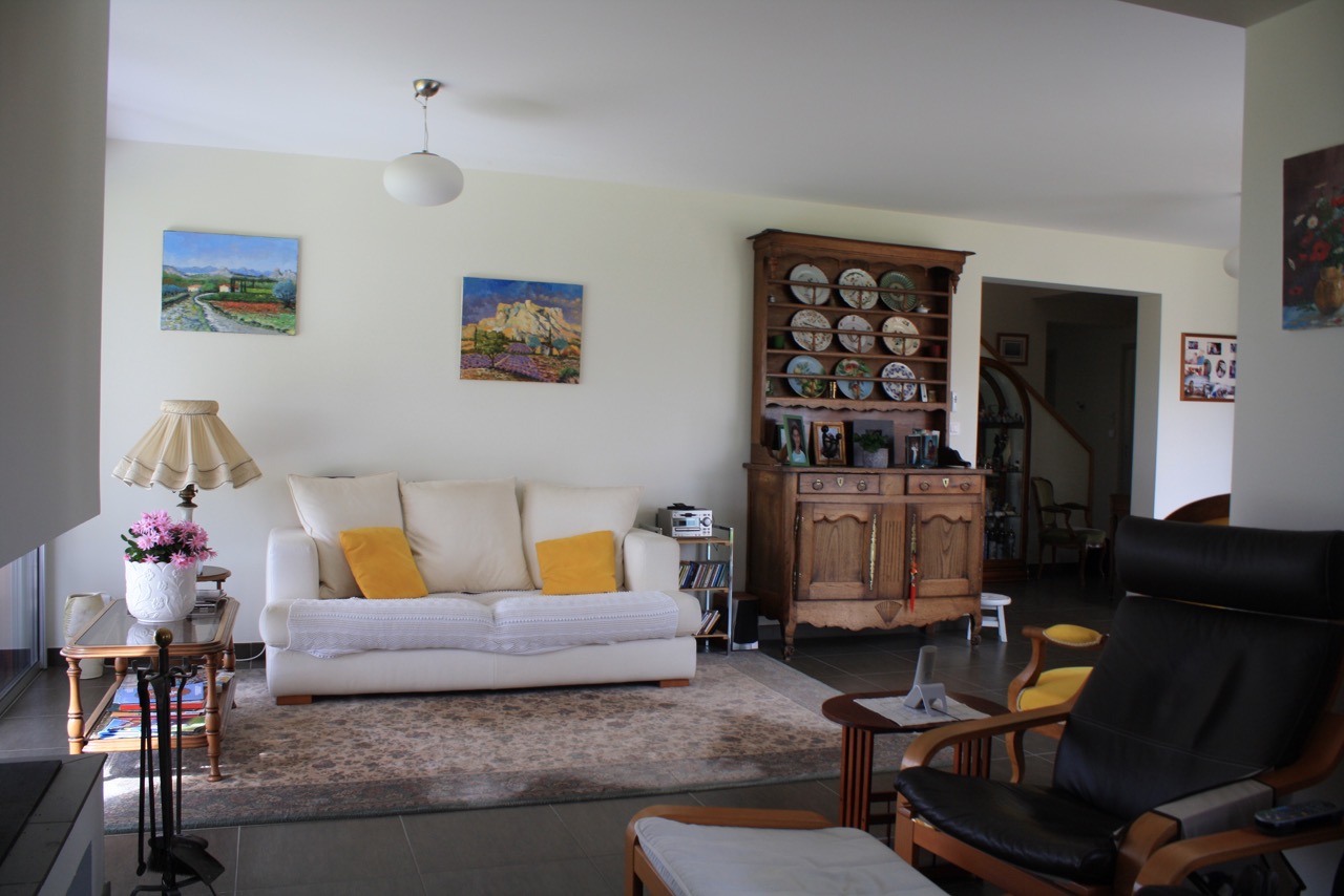 Maison 191m²,  5 chambres sur 1425m² LEOGNAN 