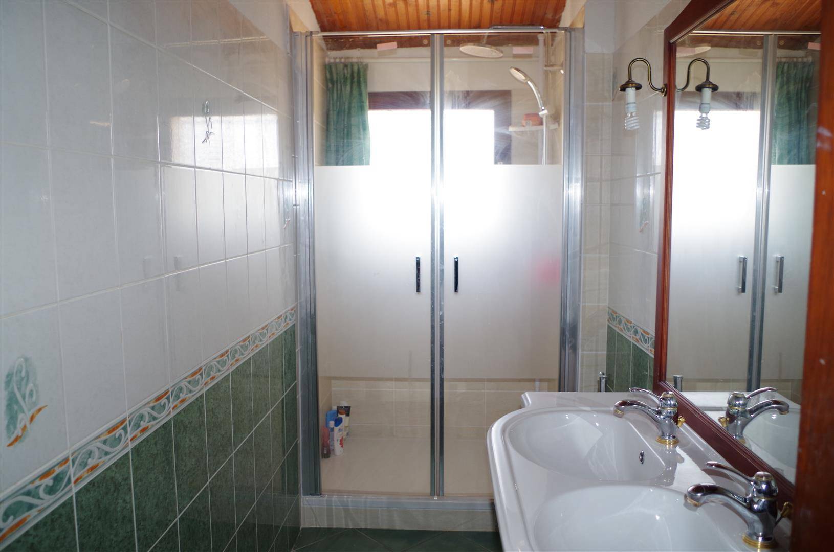 MAISON FAMILIALE 3 CHAMBRES ET 2 SDE