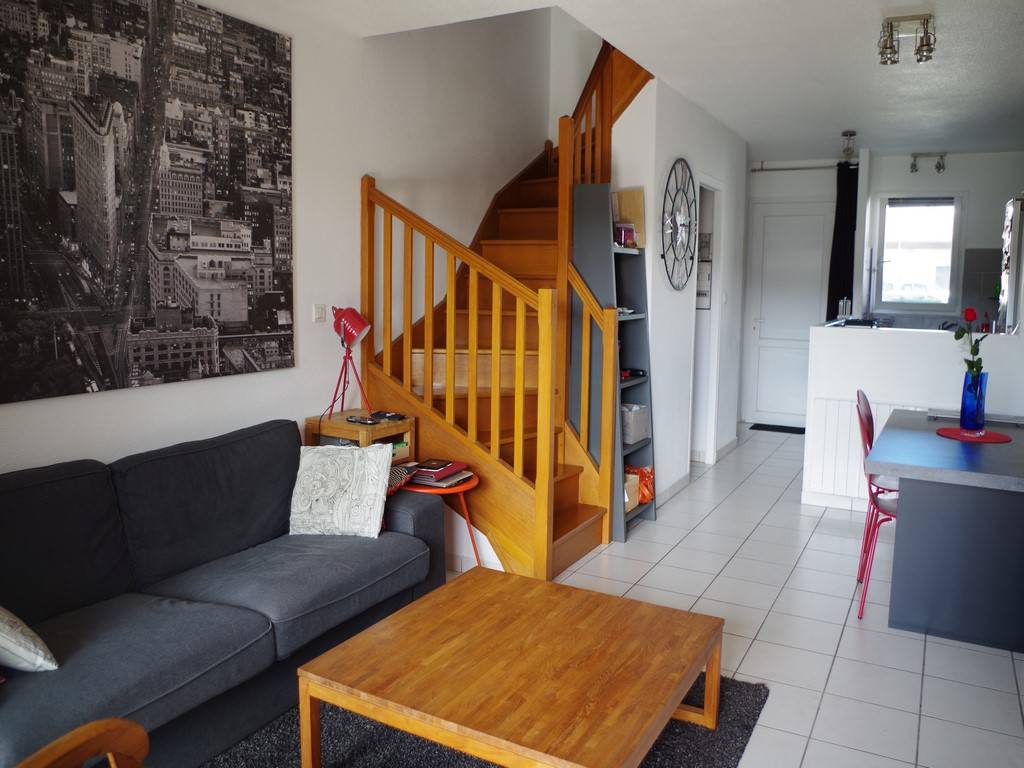Maison de ville, 60m², 2 chambres, jardin, 2 places de parking CESTAS GAZINET