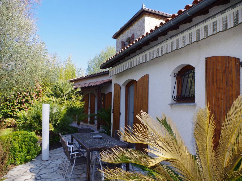 Villa à découvrir sur cestas bourg 