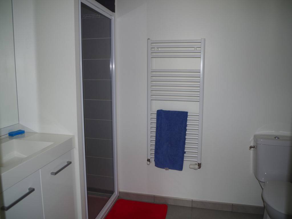 appartement T4 proche commerces à Gradignan