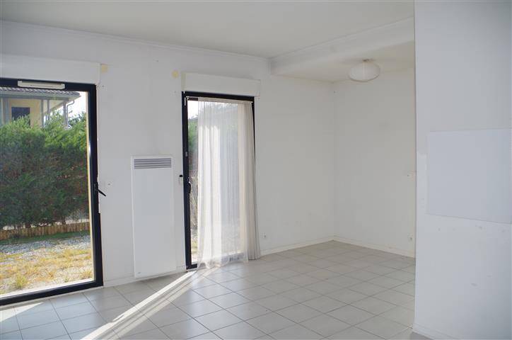 A VENDRE APPARTEMENT T3 de 54m² avec jardin, à GRADIGNAN