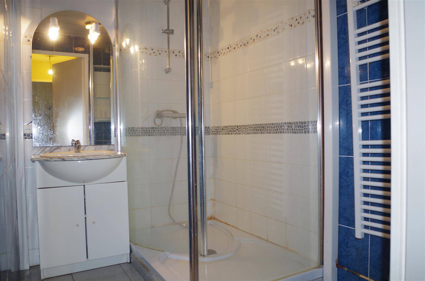 PESSAC: Appartement T2 de 45m² environ