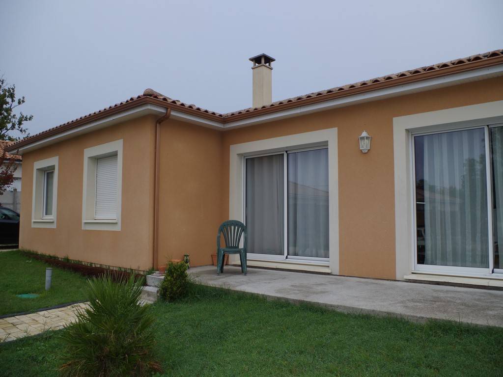 Maison plain pied, 116m², 3 chambres et bureau sur 651m² sur GRADIGNAN