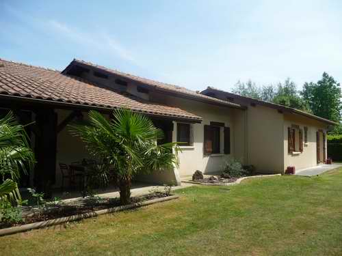 MAISON PLAIN PIED 175M², 5 CHAMBRES, 1375M² DE TERRAIN CESTAS REJOUIT