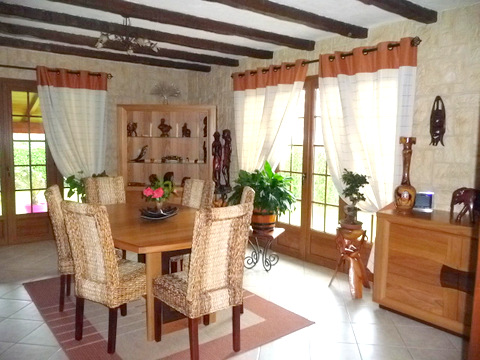 Maison plain pied, 3 chambres, sur demi-sous sol à CESTAS BOURG