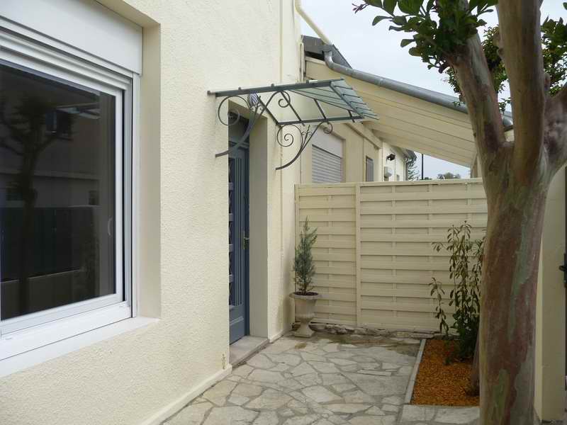 VENDU PAR NOTRE AGENCE Appartement T3 avec cour privative au cœur de CESTAS gazinet