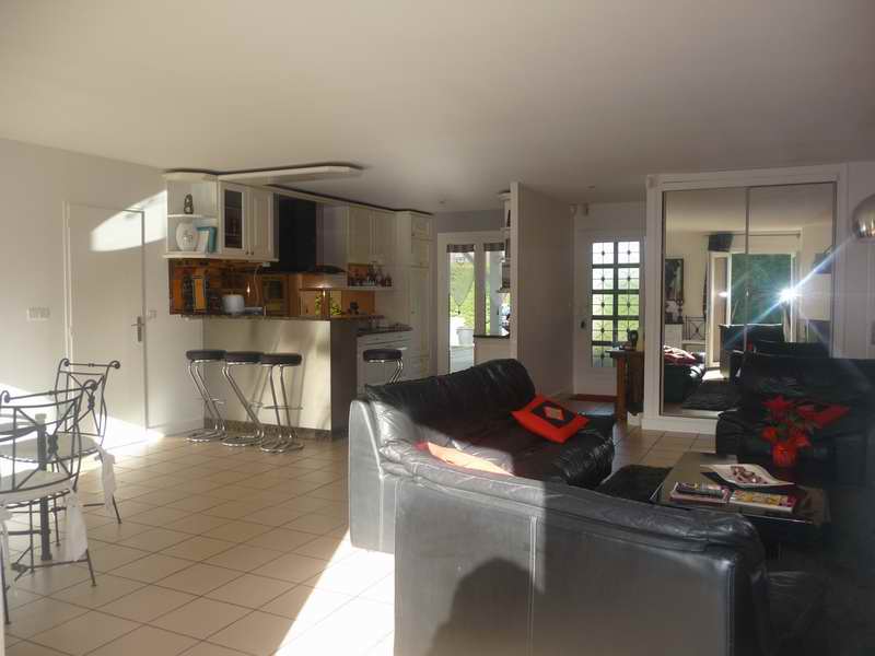 acheter une Maison plain pied, 3 chambres, garage, piscine sur 729m²,CESTAS REJOUIT