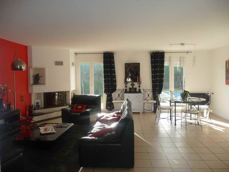 acheter une Maison plain pied, 3 chambres, garage, piscine sur 729m²,CESTAS REJOUIT