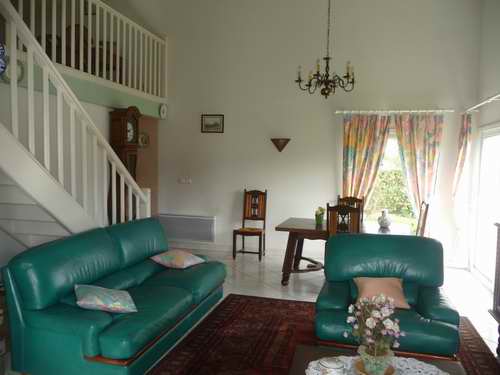 Maison plain pied 3 chambres mezzanine garage 1473m² de terrain Cestas réjouit